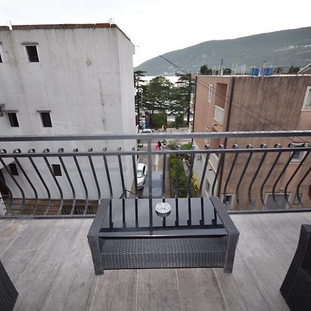 Apartmán Julija 1 Igalo Exteriér fotografie