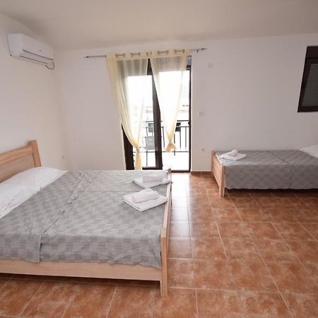 Apartmán Julija 1 Igalo Exteriér fotografie