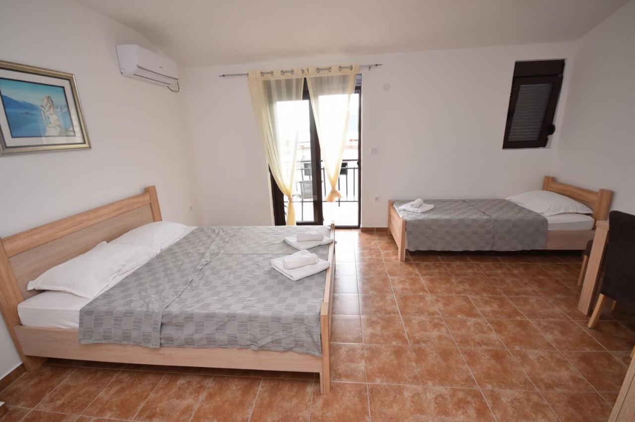Apartmán Julija 1 Igalo Exteriér fotografie