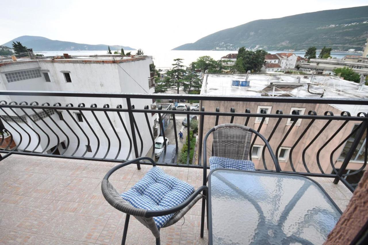 Apartmán Julija 1 Igalo Exteriér fotografie